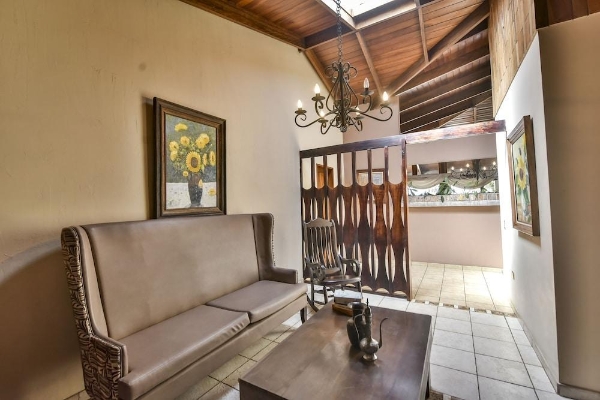 La Riviera Hotel B&B (San Antonio)